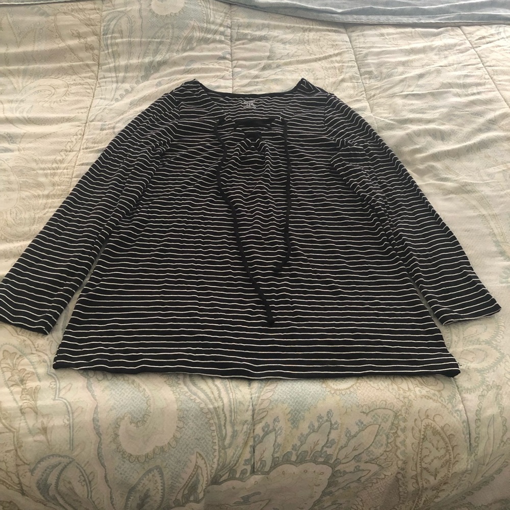 3/4 sleeve shirt